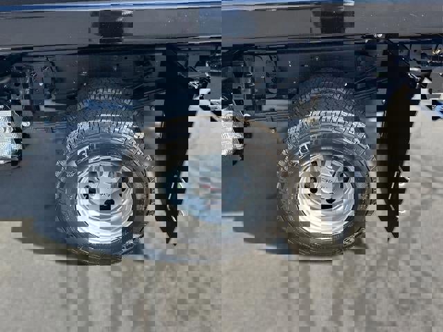 New 2025 GMC Sierra 3500 Pro w/ Convenience Package image 9