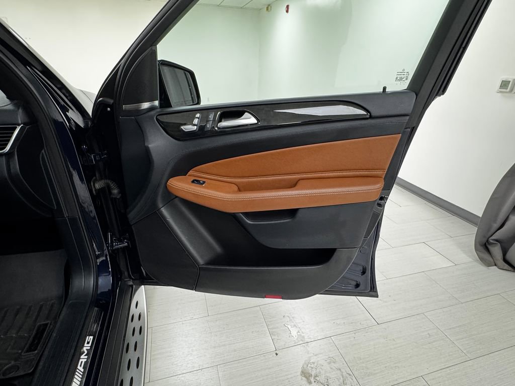 Used 2017 Mercedes-Benz GLE 43 AMG 4MATIC image 13