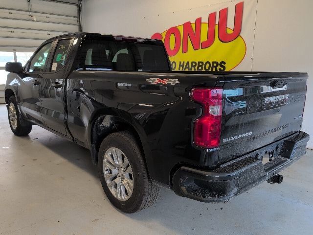 Certified 2024 Chevrolet Silverado 1500 Custom AWD/4WD image 2