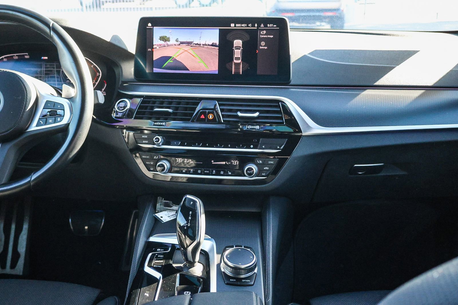 Used 2023 BMW 530i w/ M Sport Package image 25