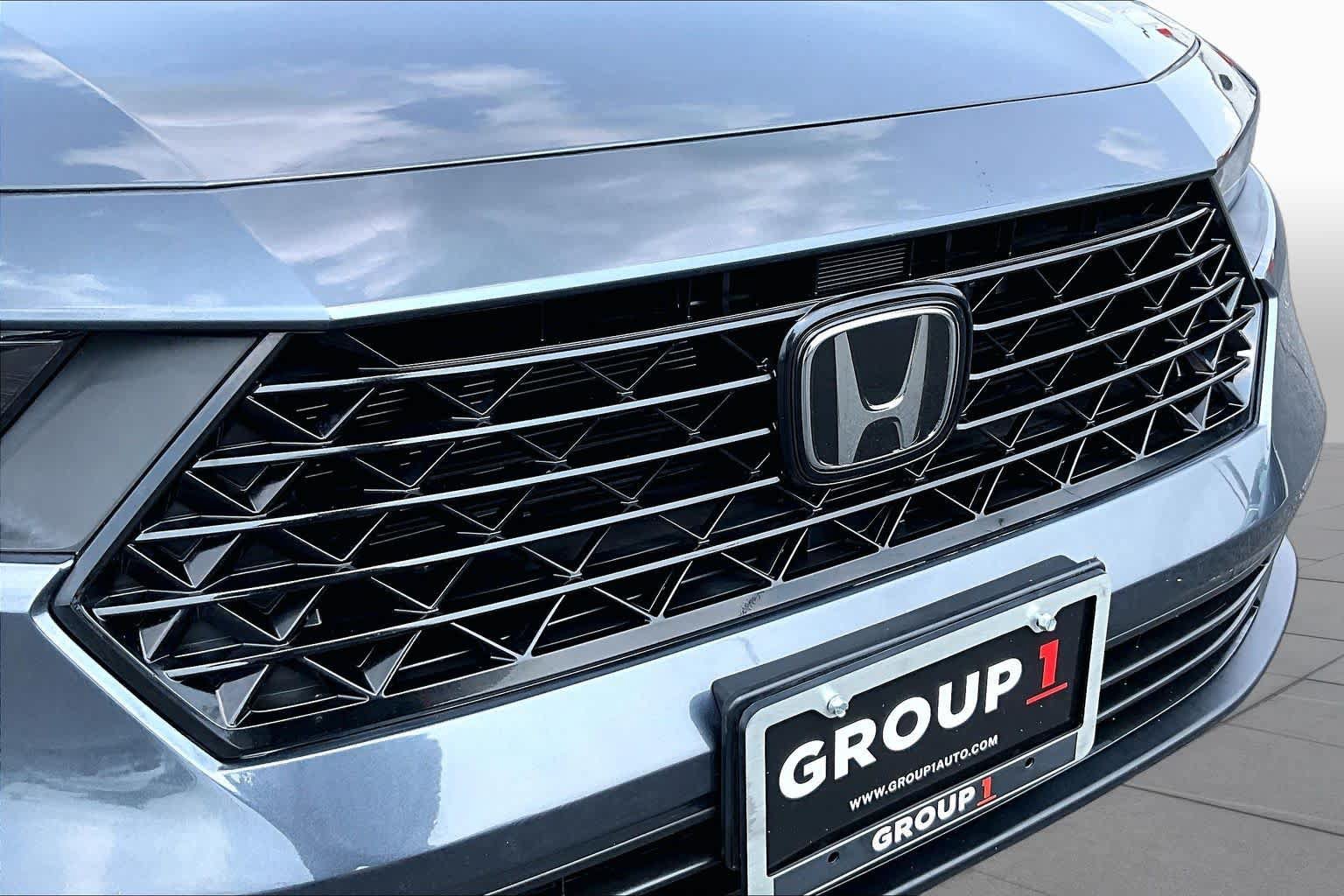 Used 2024 Honda Accord EX image 29