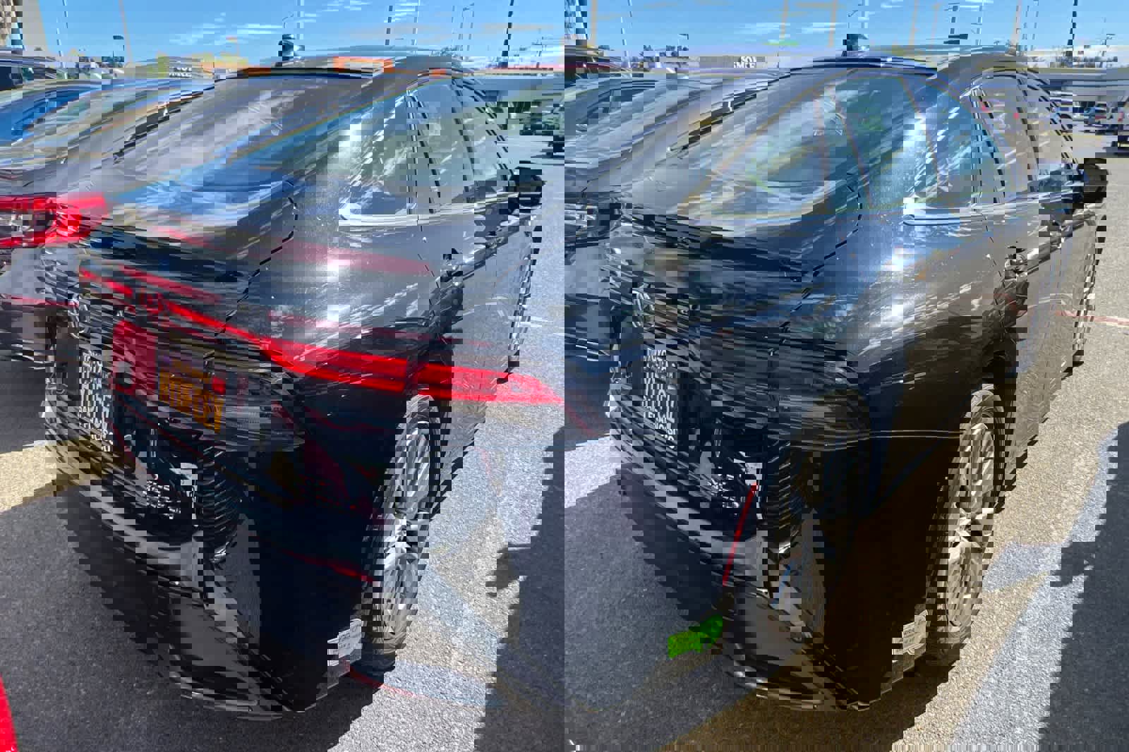 Used 2023 Toyota Mirai XLE w/ Advanced Technology Package image 4