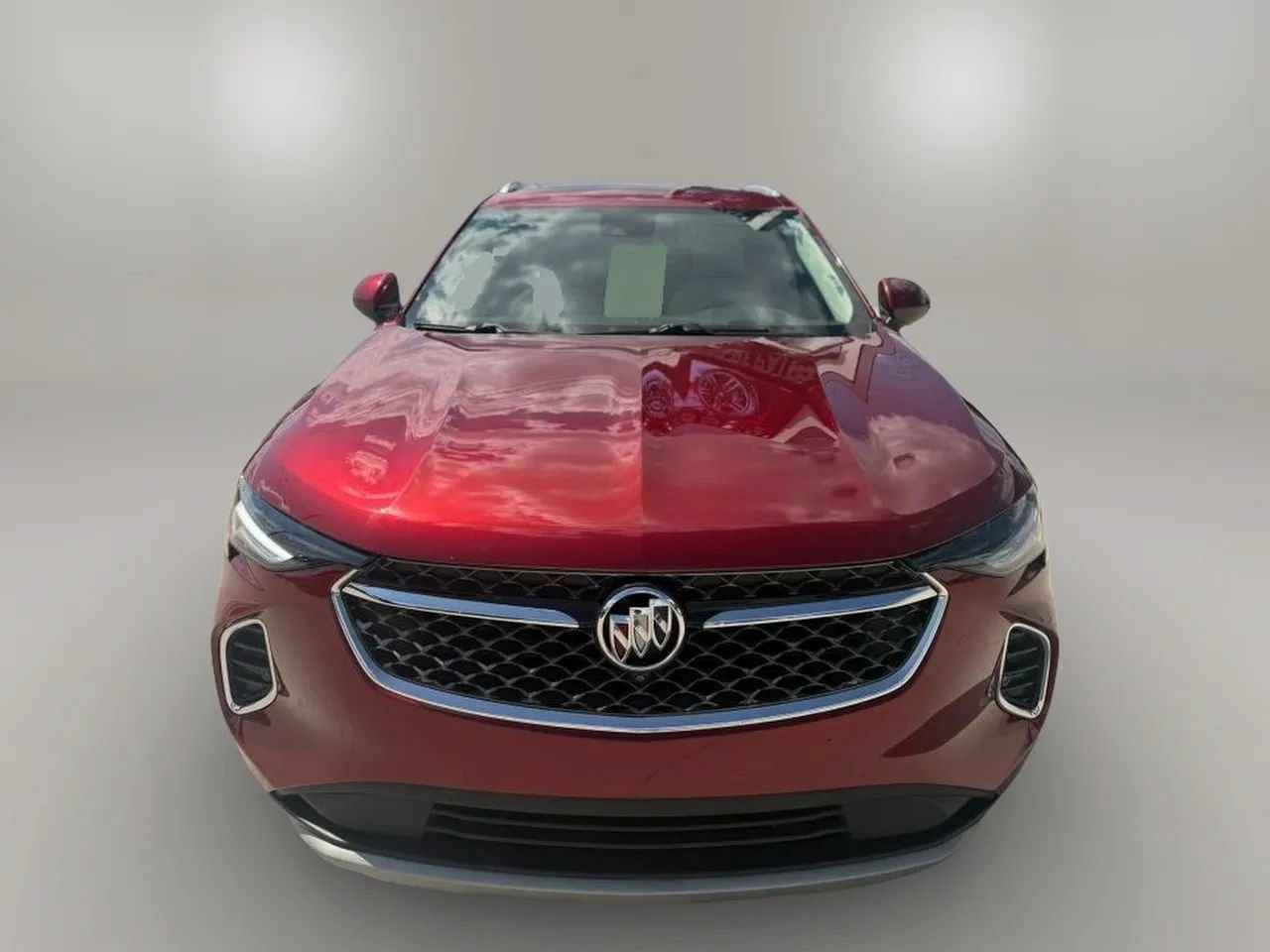 Used 2022 Buick Envision Avenir w/ Technology Package II AWD/4WD image 2