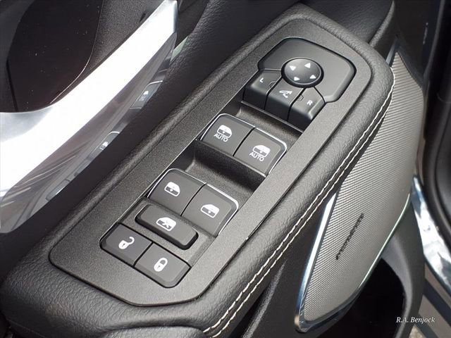 New 2026 RAM 1500 Laramie w/ Night Edition image 15