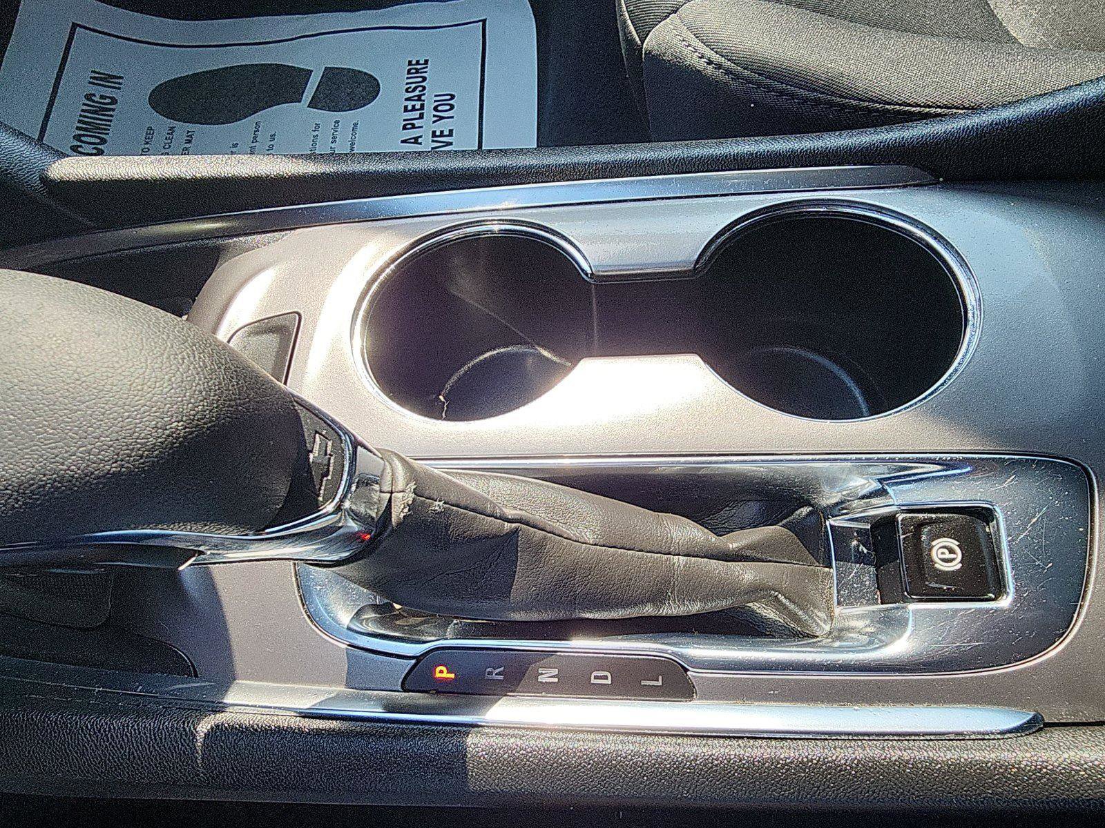 Used 2023 Chevrolet Malibu LT image 19