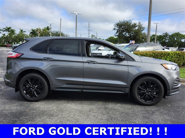 Used 2024 Ford Edge SE w/ Black Appearance Package image 11