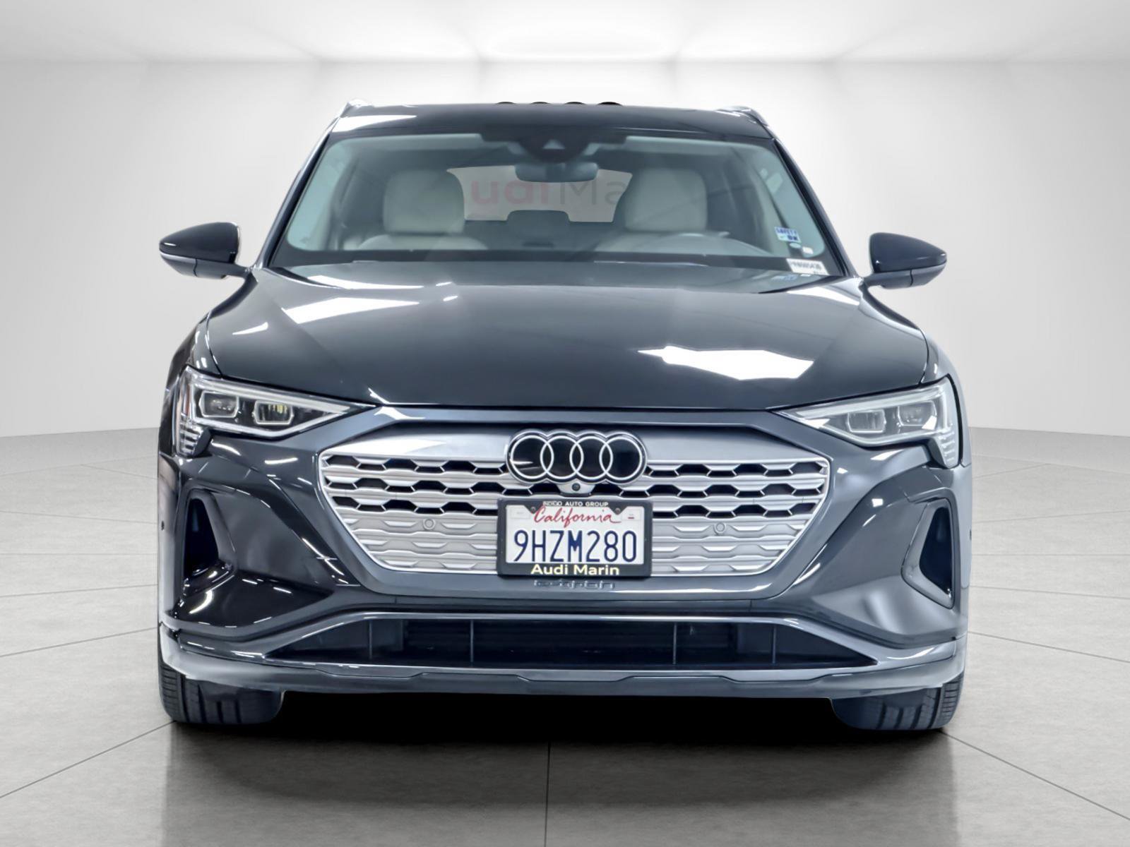 Used 2024 Audi Q8 e-tron Premium Plus w/ Premium Plus Package AWD/4WD image 8