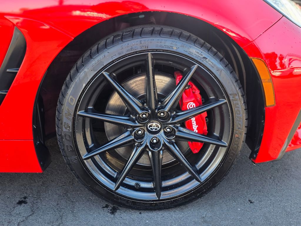 Used 2024 Toyota GR86 TRUENO Edition image 7