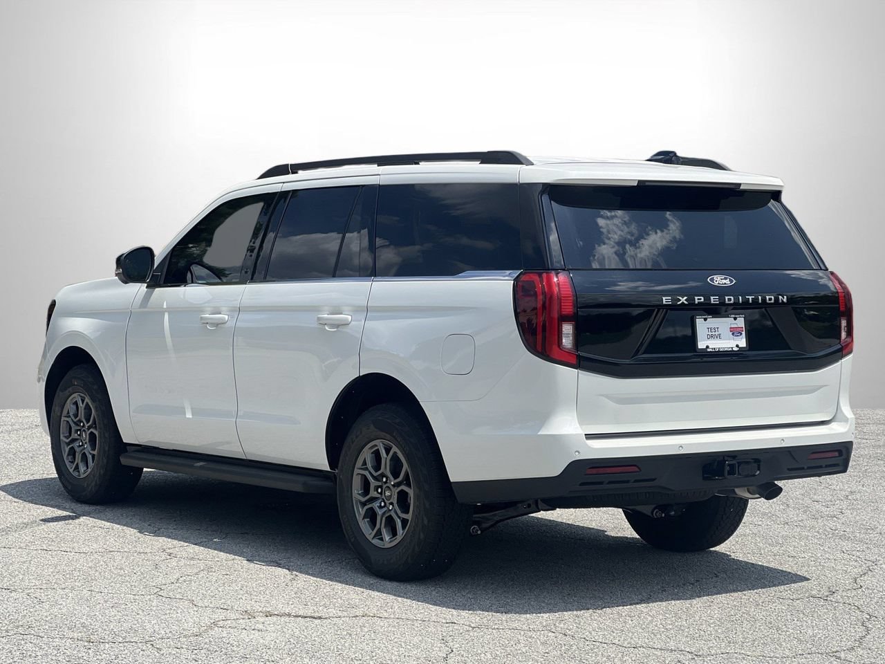 New 2027 Ford Expedition Active RWD image 23