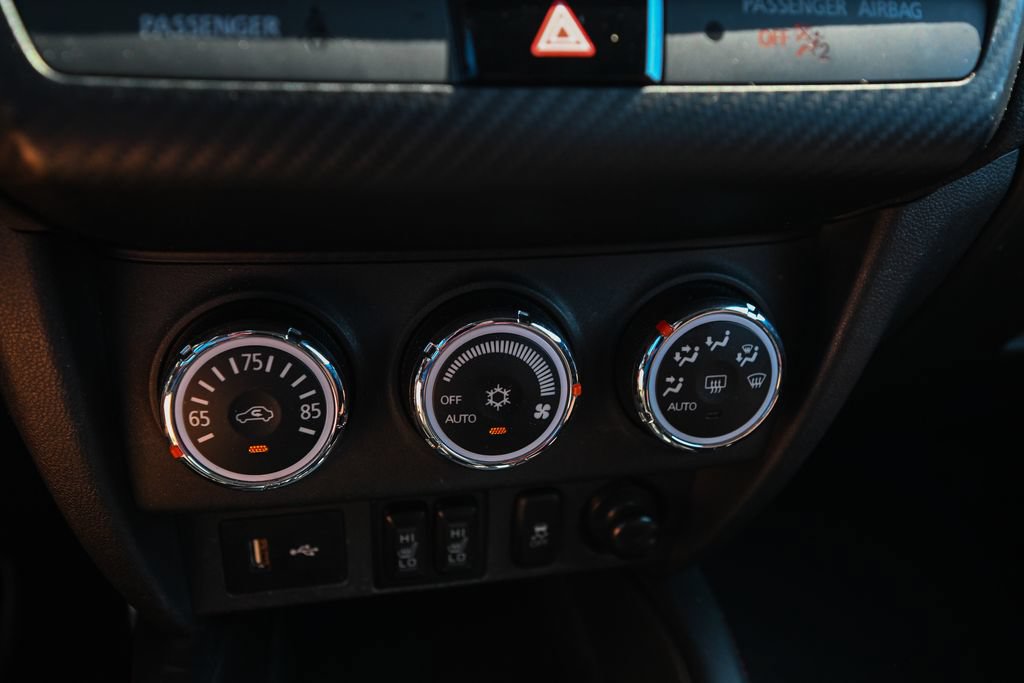 Used 2018 Mitsubishi Outlander Sport LE FWD image 37