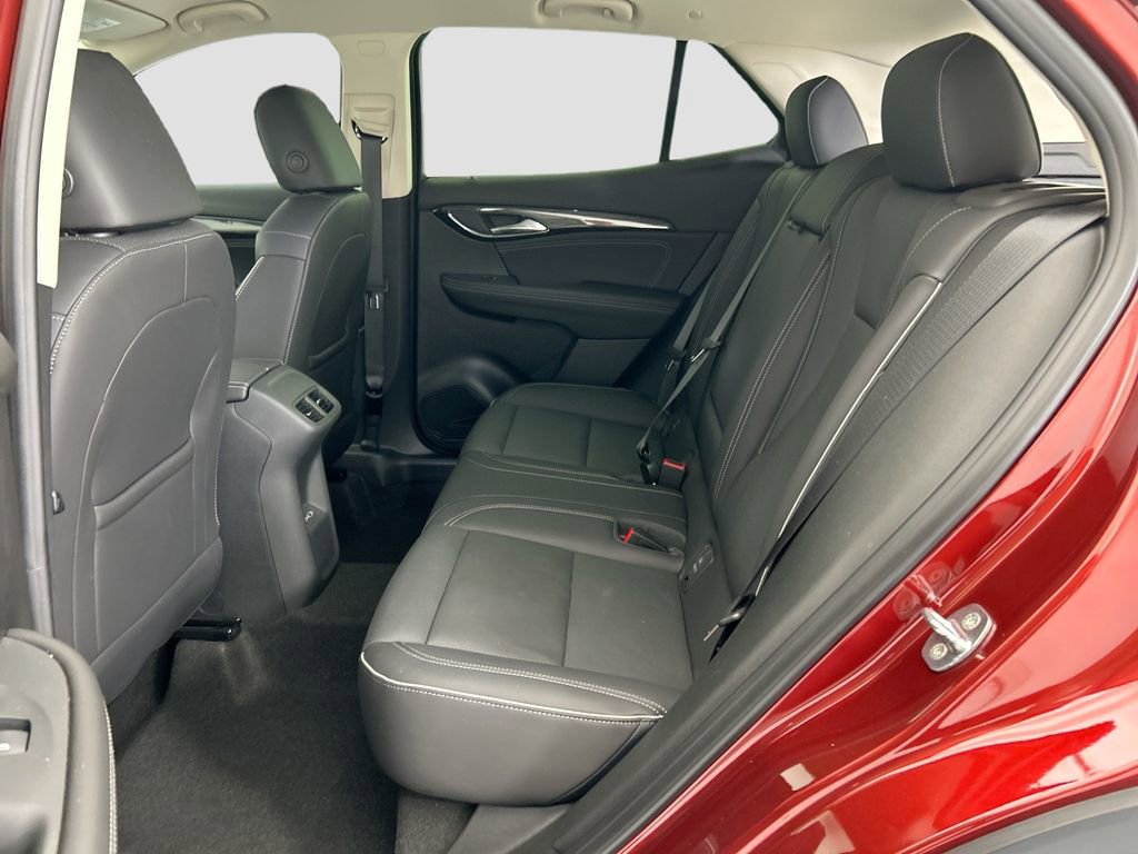 Used 2023 Buick Envision Essence image 19