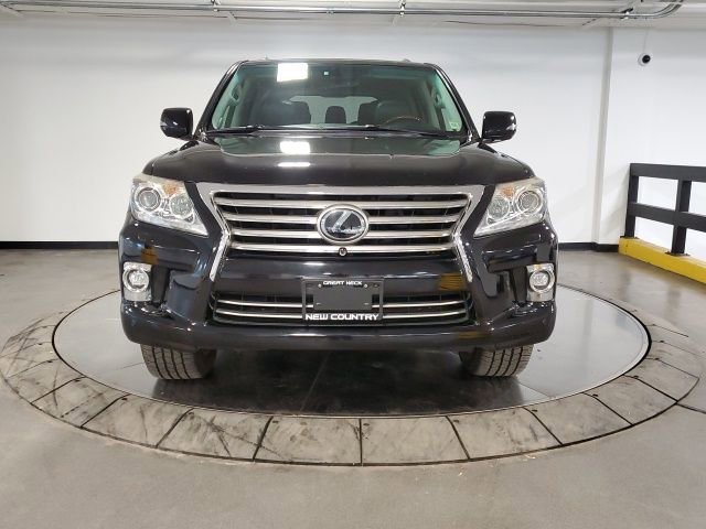 Used 2015 Lexus LX 570 4WD image 3
