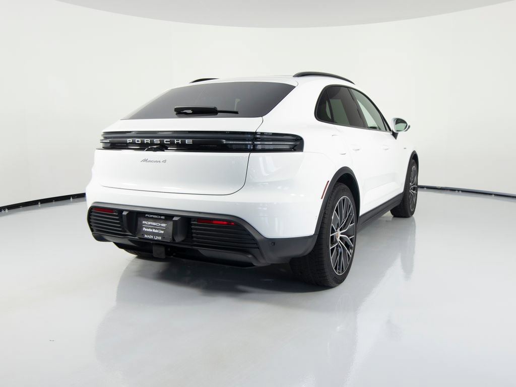 New 2026 Porsche Macan 4 Electric AWD/4WD image 10