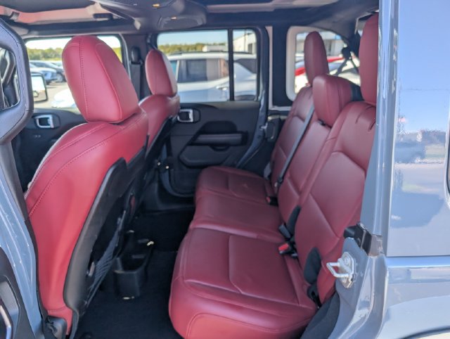 Used 2024 Jeep Wrangler Unlimited Rubicon 392 AWD/4WD image 9
