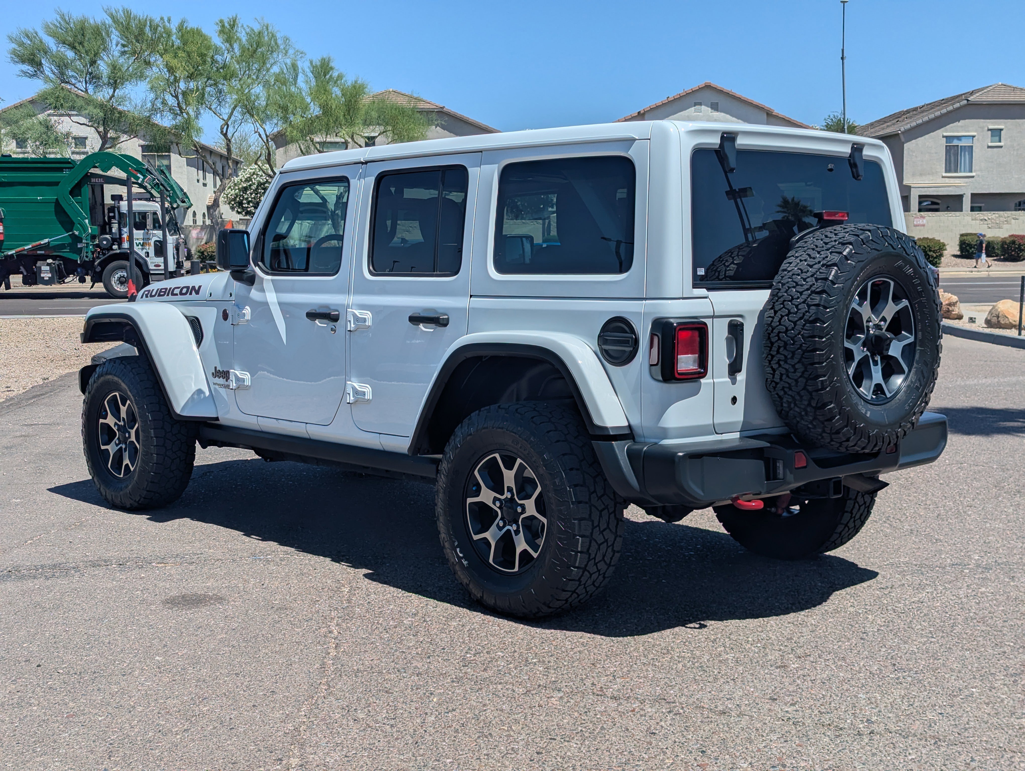 Used 2018 Jeep Wrangler Unlimited Rubicon AWD/4WD image 4