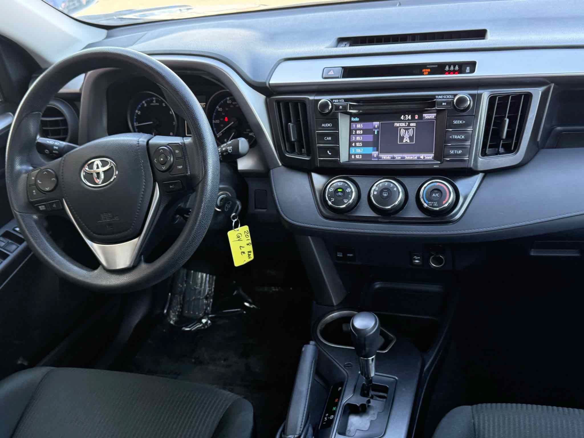 Used 2018 Toyota RAV4 LE w/ All Weather Liner Package FWD image 22