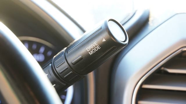 Used 2020 Ford F250 Platinum w/ FX4 Off-Road Package AWD/4WD image 28