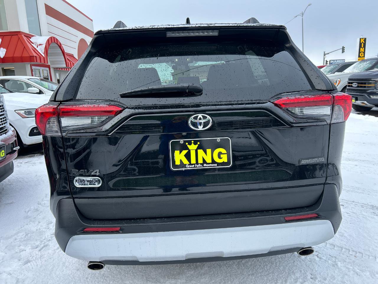 Used 2024 Toyota RAV4 Adventure AWD/4WD image 4