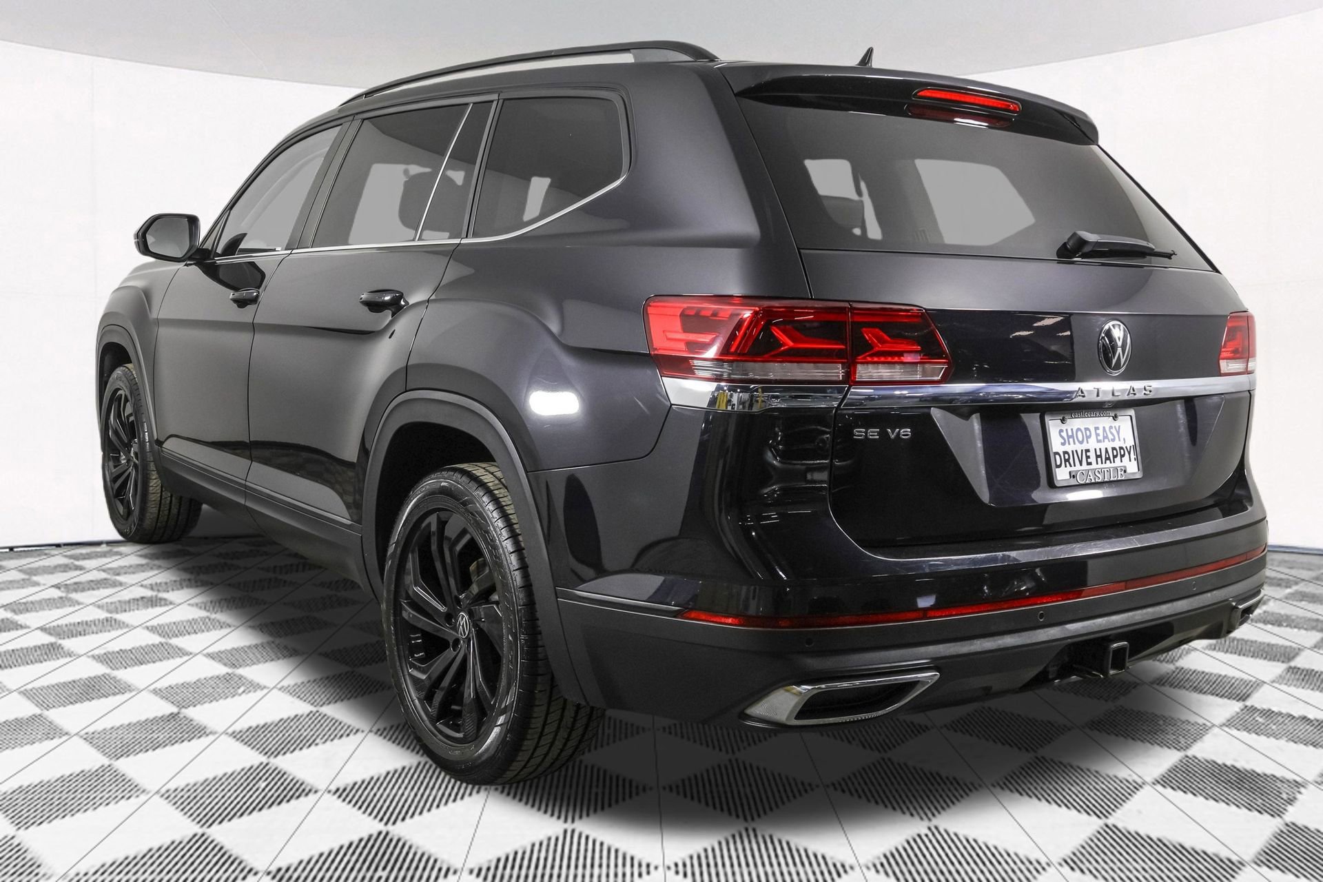 Used 2022 Volkswagen Atlas SE w/ Black Wheel Package image 19