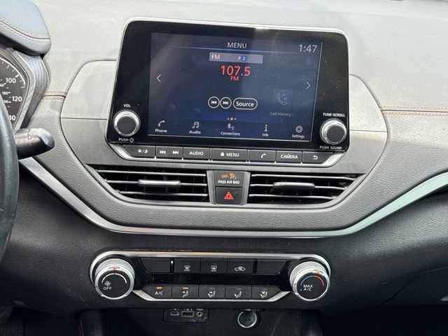 Used 2022 Nissan Altima 2.5 SR AWD/4WD image 17