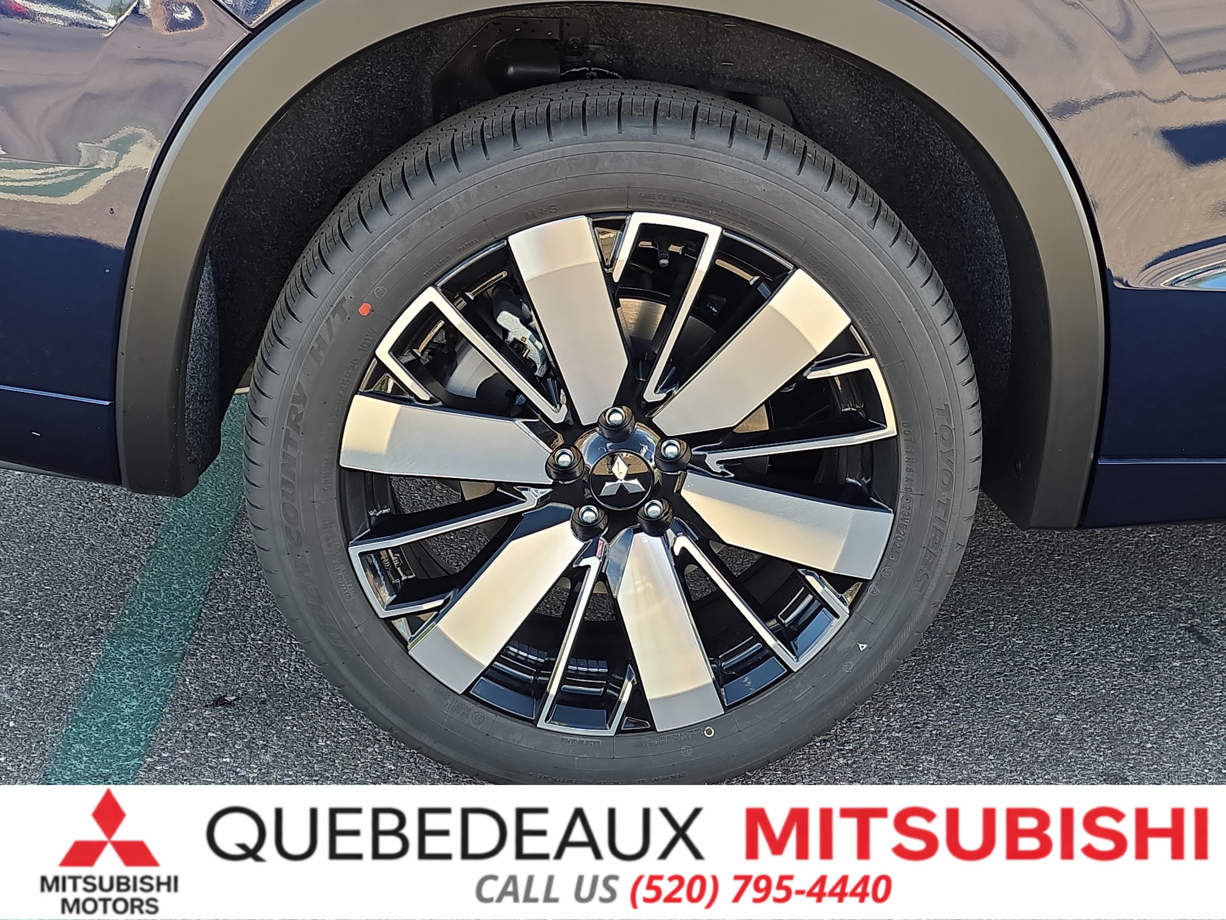 New 2026 Mitsubishi Outlander SEL FWD image 8