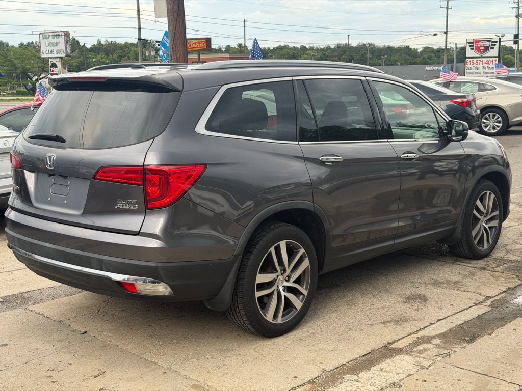 Used 2017 Honda Pilot Elite image 5