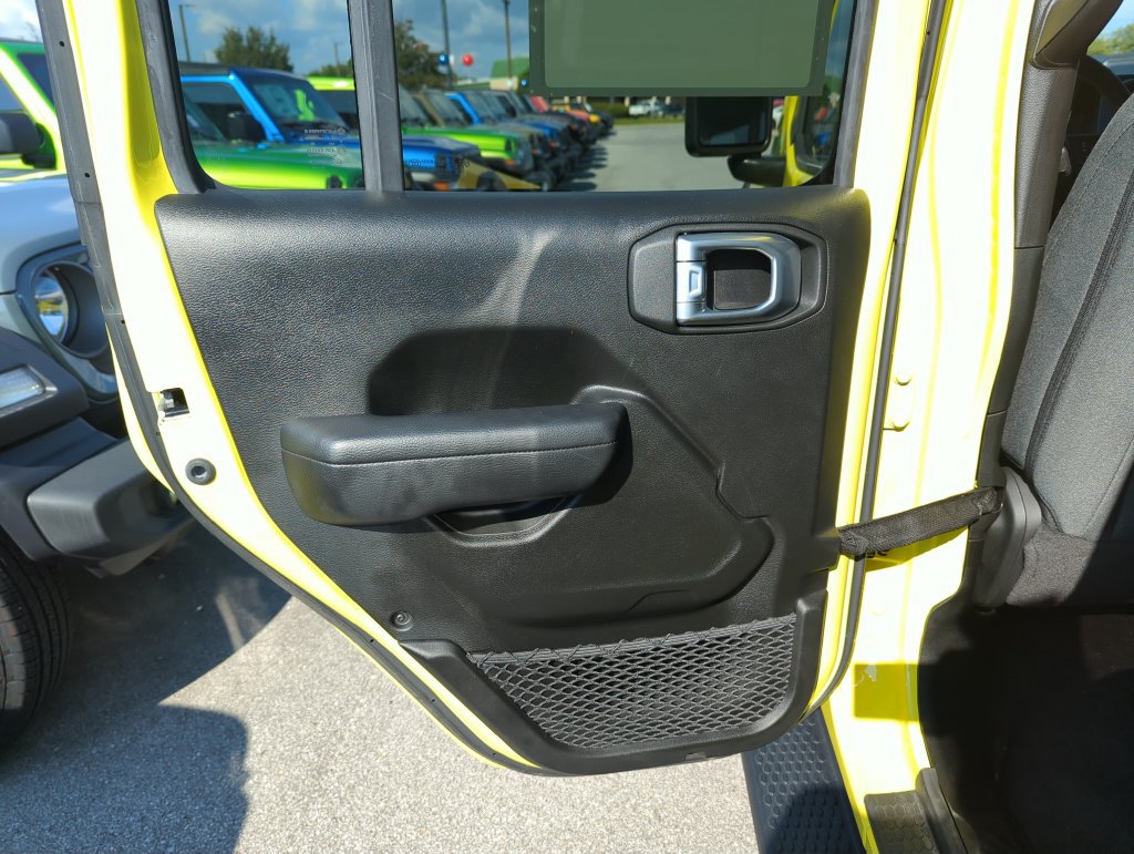 Used 2024 Jeep Wrangler Unlimited Sport AWD/4WD image 26