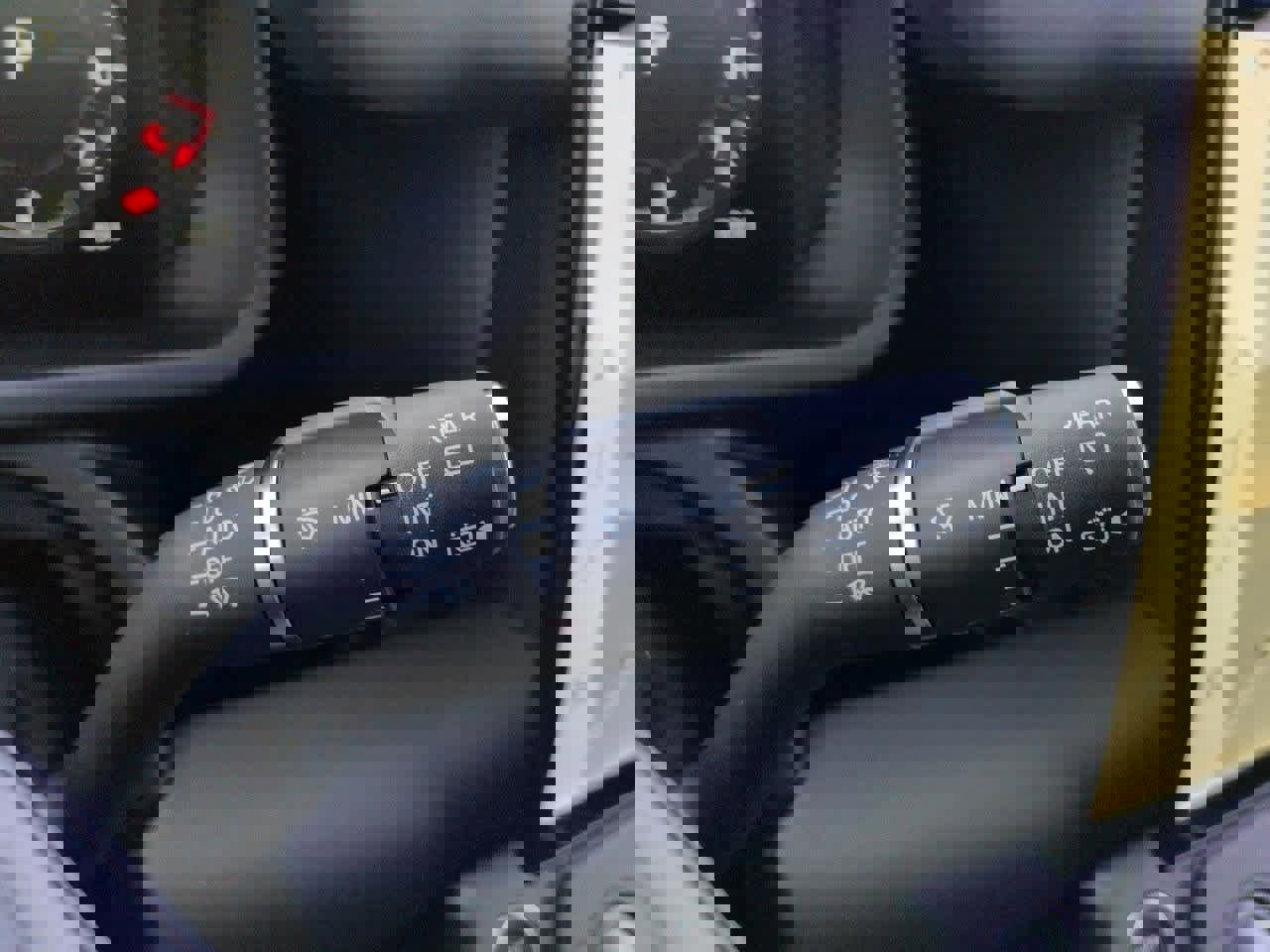 New 2026 Land Rover Defender 110 X-Dynamic SE image 26