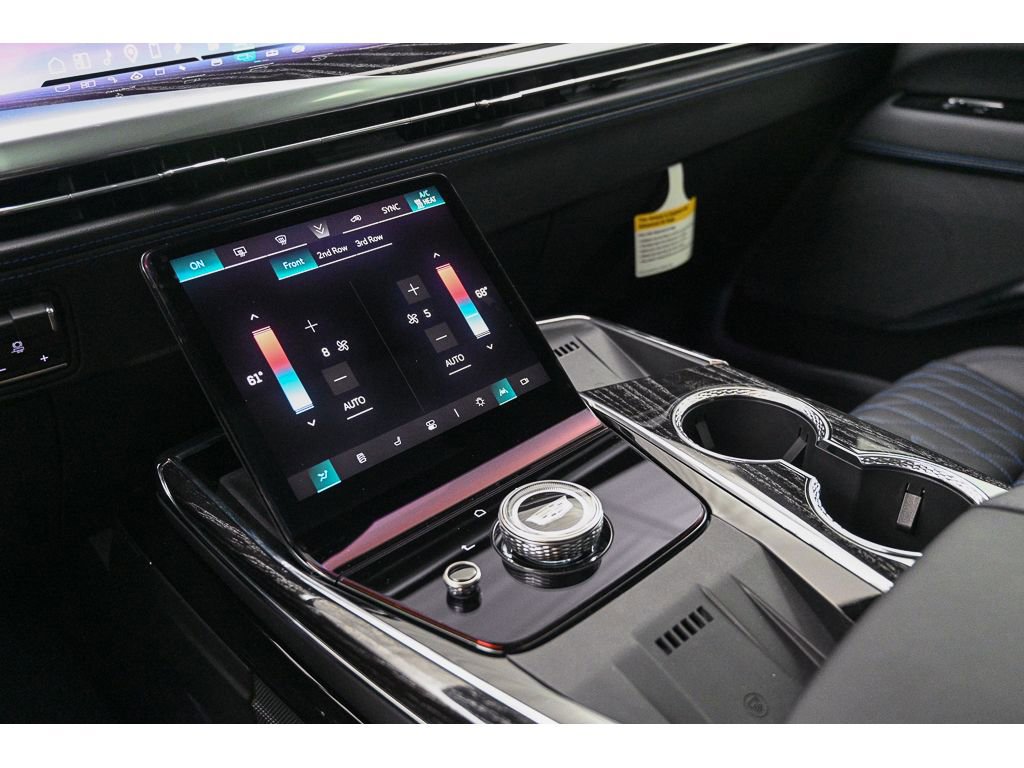New 2026 Cadillac Escalade IQ Luxury 1 image 38