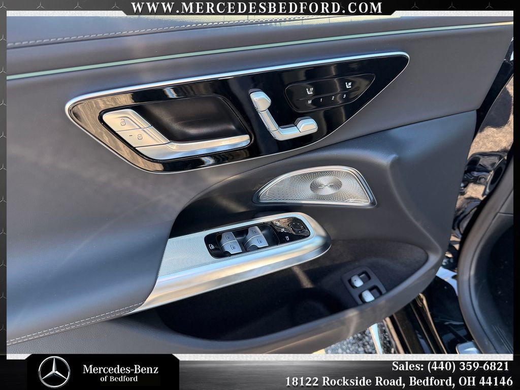 New 2026 Mercedes-Benz E 53 AMG e 4MATIC Sedan image 8