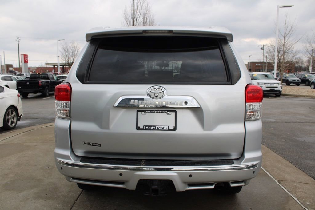 Used 2013 Toyota 4Runner SR5 image 8