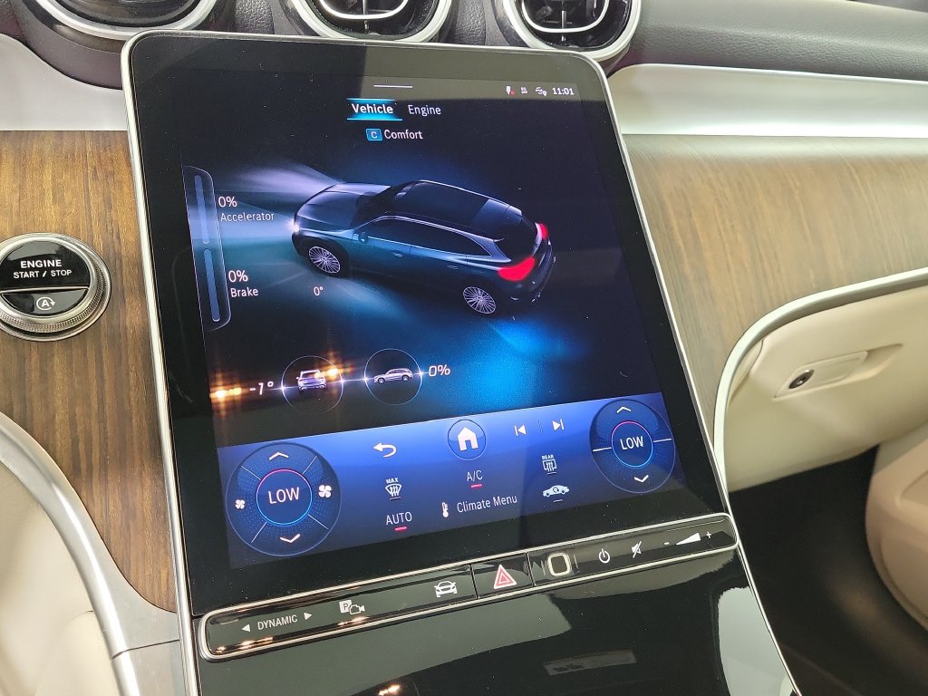 Used 2026 Mercedes-Benz GLC 300 image 25