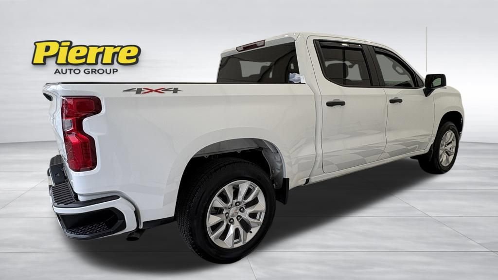 Used 2024 Chevrolet Silverado 1500 Custom image 5