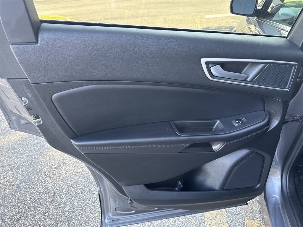 Used 2024 Ford Edge SEL w/ Convenience Package image 22