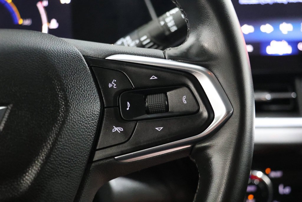 Used 2025 Chevrolet Trax ACTIV w/ Sunroof Package FWD image 22