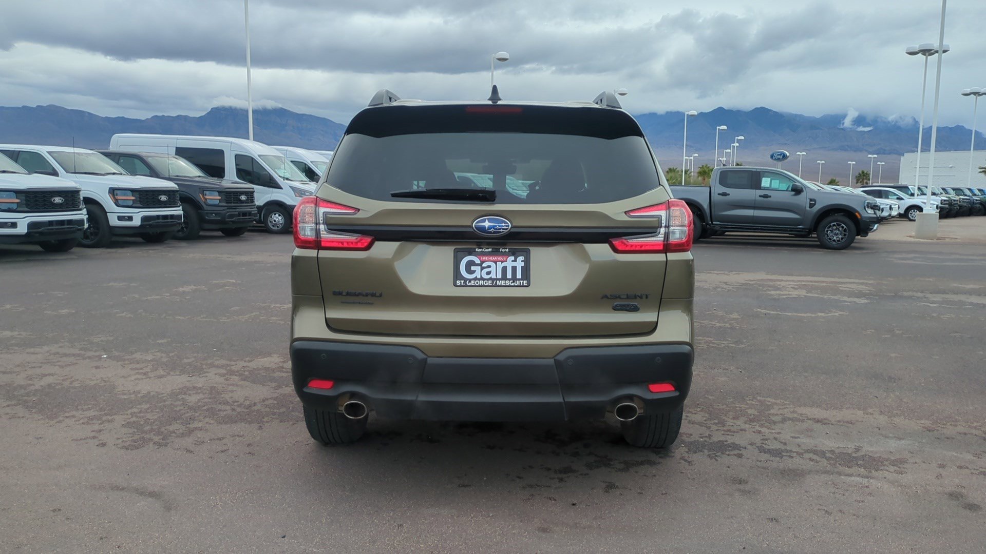 Used 2023 Subaru Ascent Onyx Edition image 4