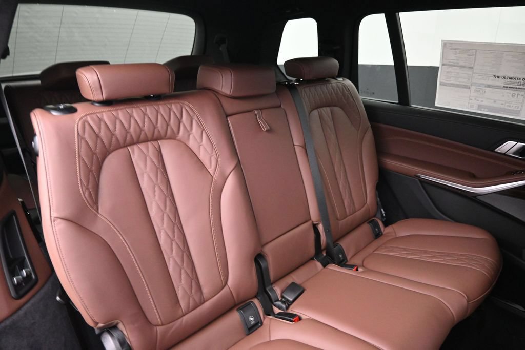 New 2027 BMW X7 M60i AWD/4WD image 26