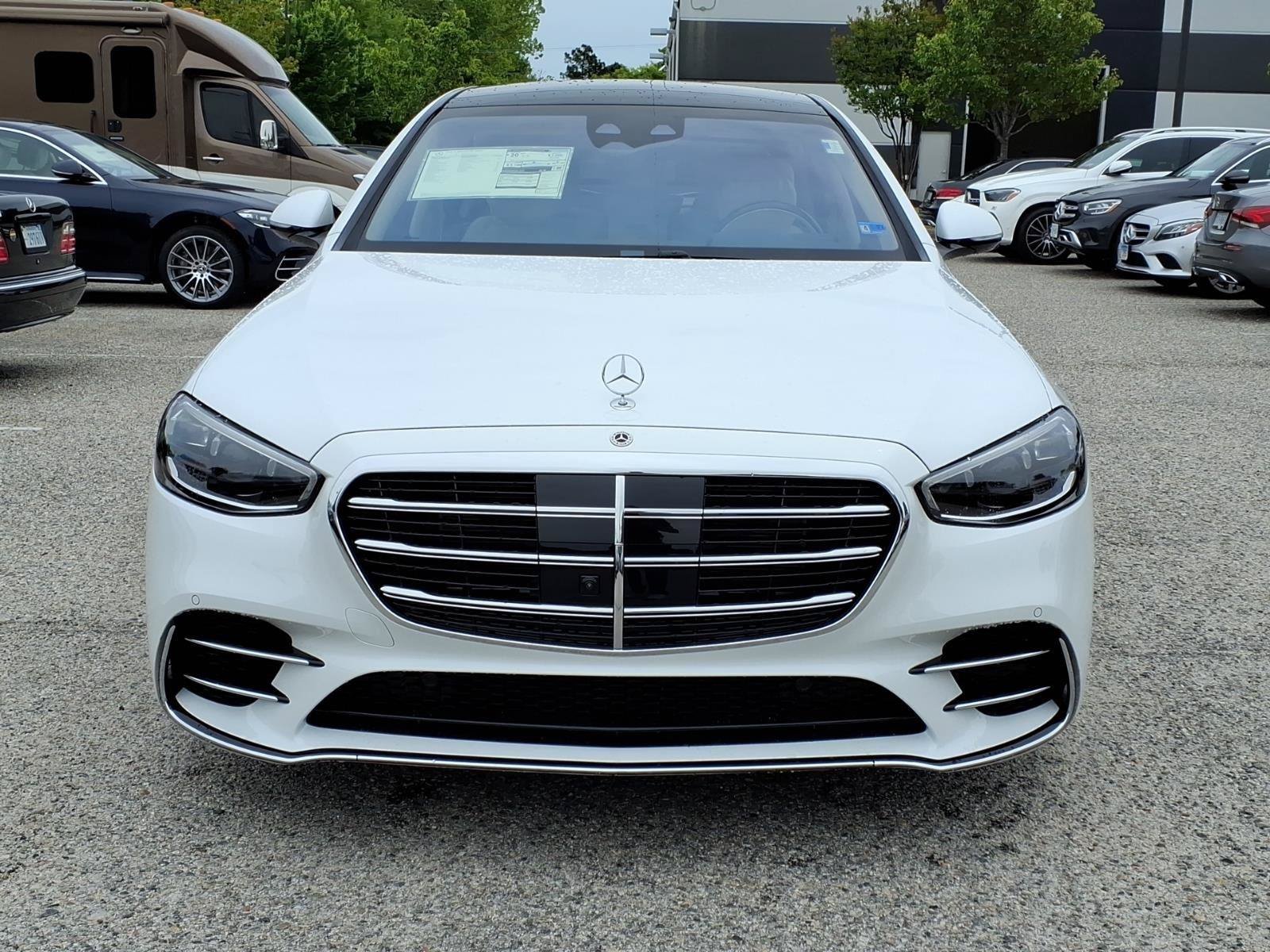 New 2026 Mercedes-Benz S 580 4MATIC Sedan image 2
