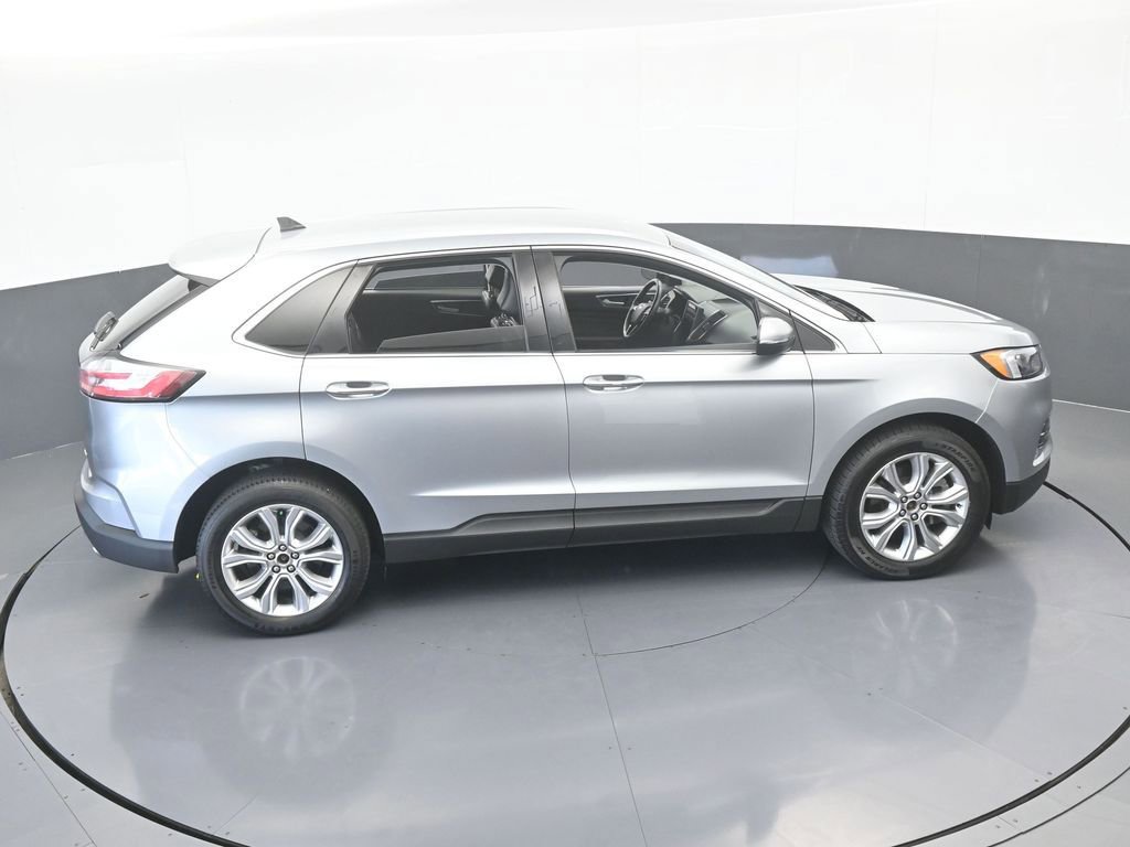 Used 2022 Ford Edge Titanium image 56