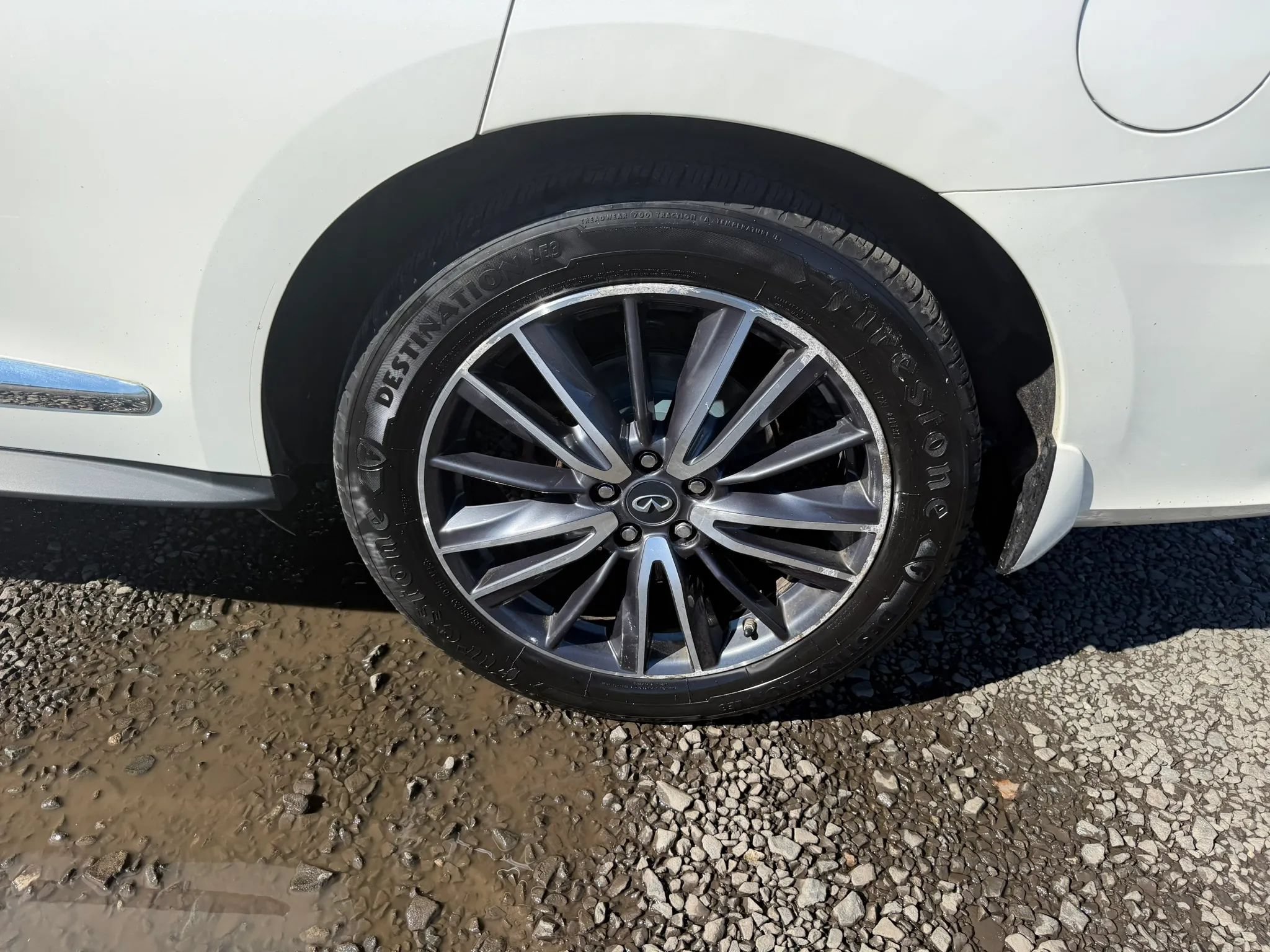 Used 2017 INFINITI QX60 Luxe w/ Premium Plus Package AWD/4WD image 9