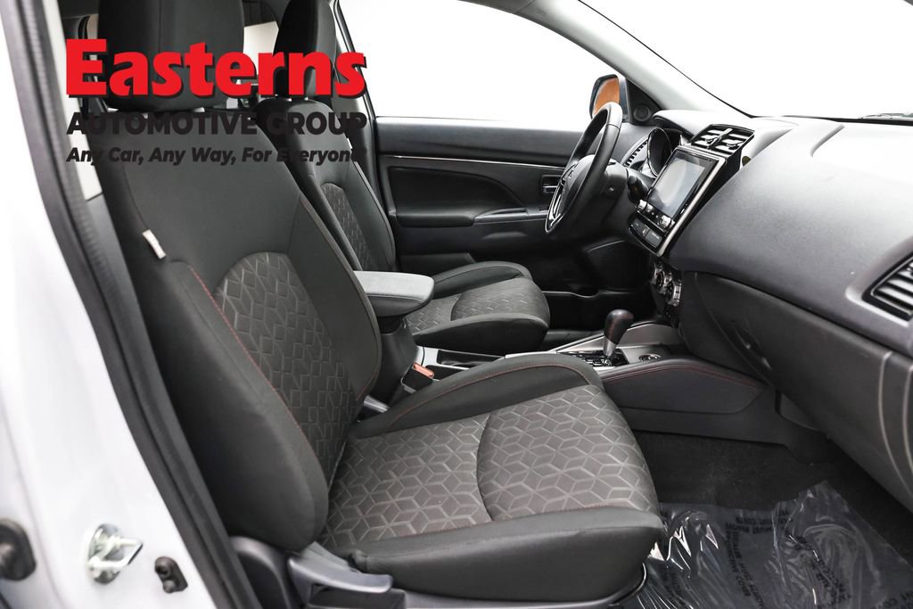 Used 2024 Mitsubishi Outlander Sport LE AWD/4WD image 24