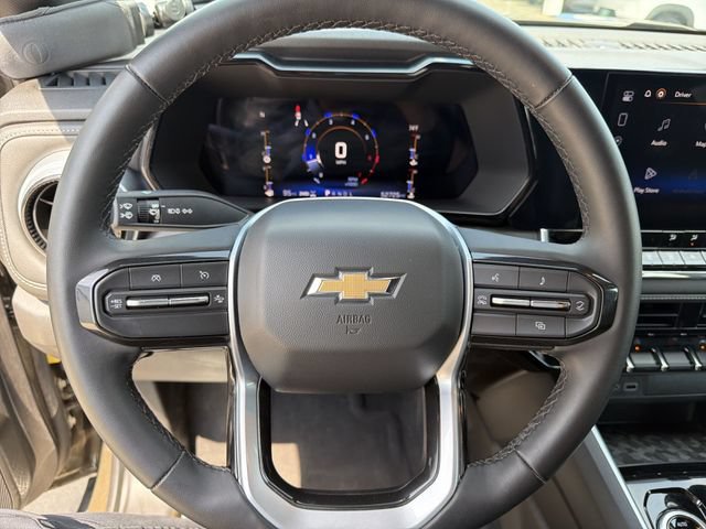 Used 2023 Chevrolet Colorado LT w/ LT Convenience Package AWD/4WD image 16