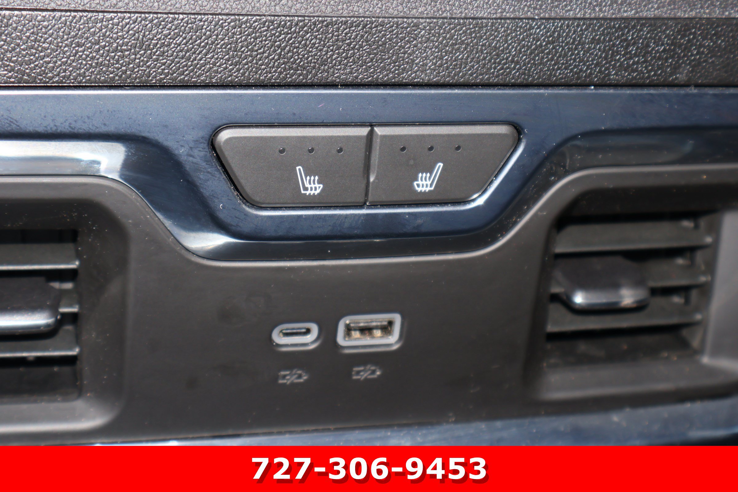 Used 2024 GMC Sierra 2500 Denali Ultimate w/ Max Trailering Package AWD/4WD image 18