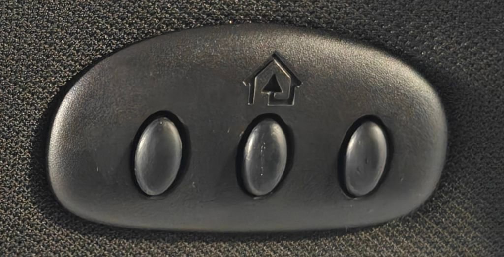 Used 2014 Ford F150 FX4 w/ Equipment Group 402A Luxury image 14