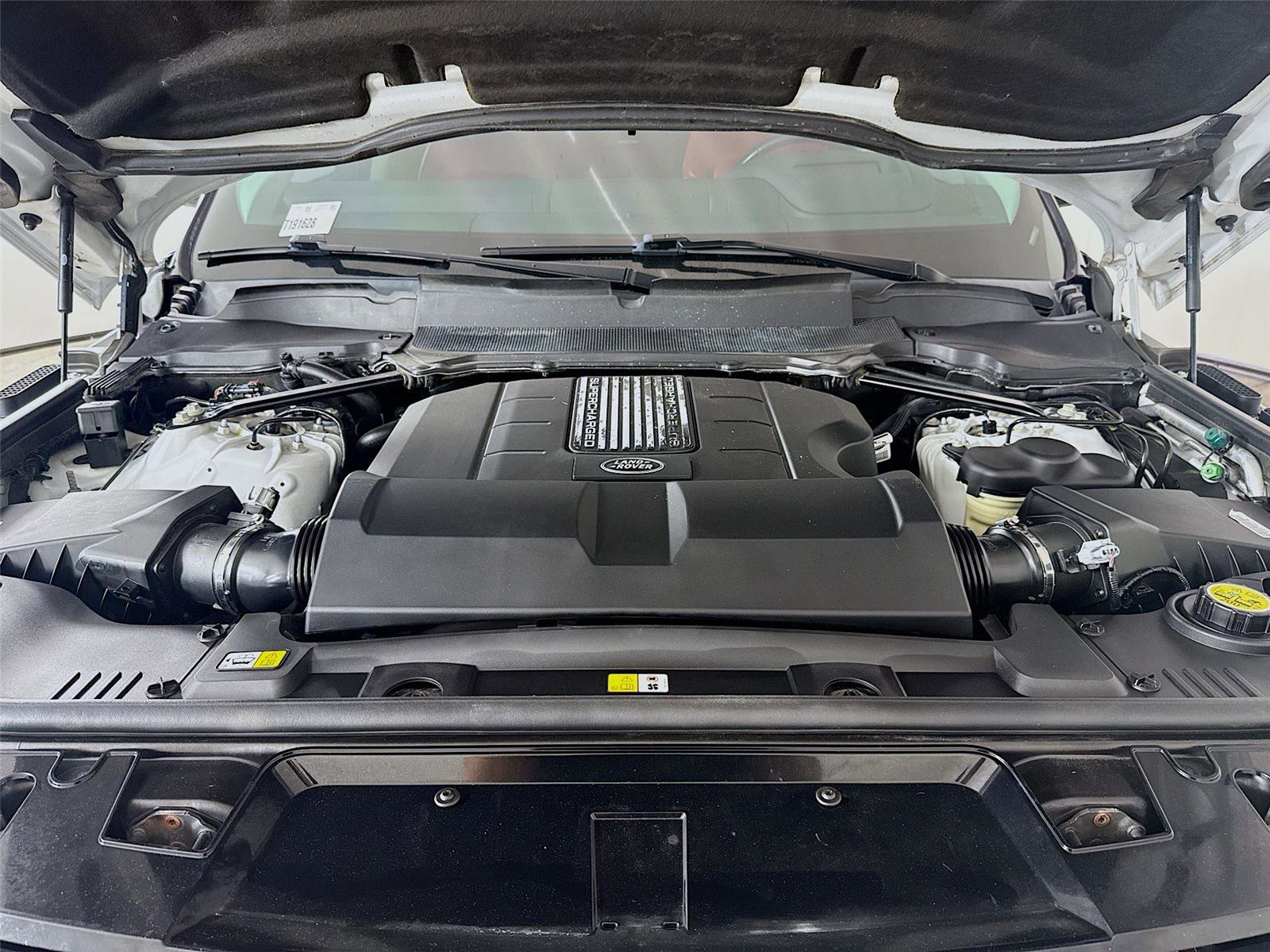 Used 2018 Land Rover Range Rover Sport Supercharged image 28