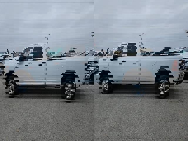 New 2026 RAM 2500 Tradesman image 32