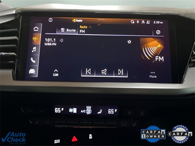 Used 2024 Audi Q4 e-tron Premium image 33