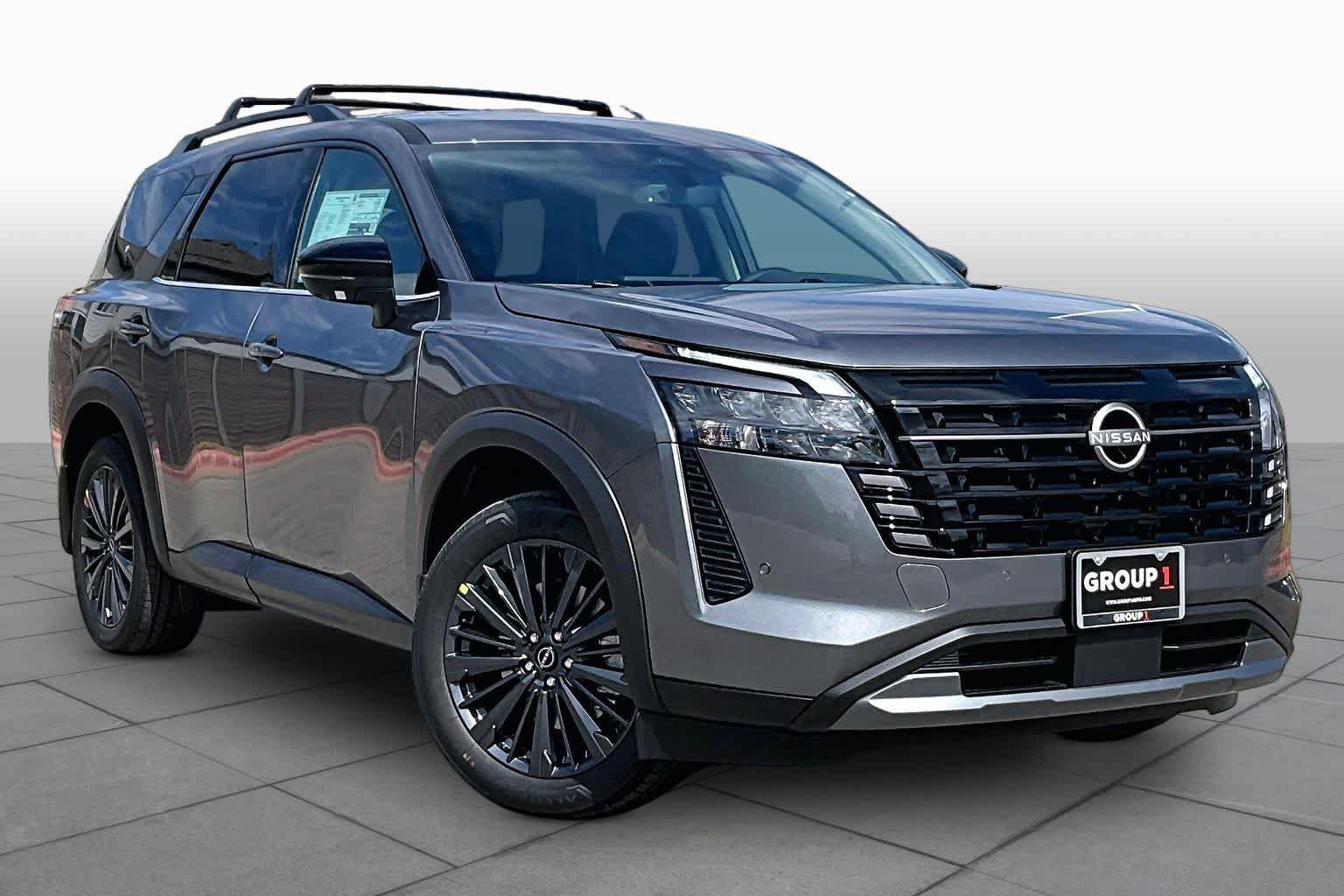 New 2026 Nissan Pathfinder SL FWD image 2