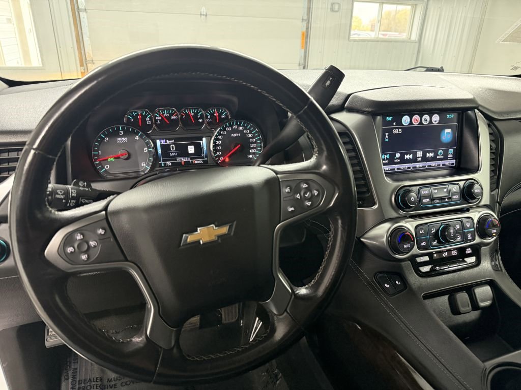 Used 2018 Chevrolet Suburban LT image 16