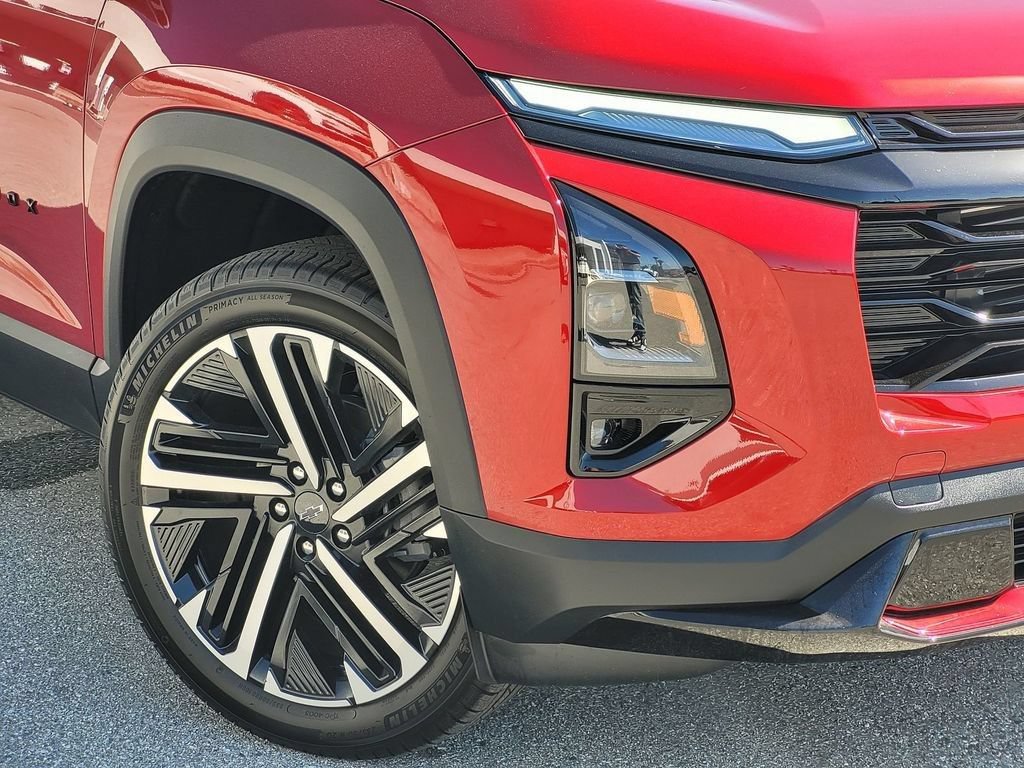 New 2026 Chevrolet Equinox RS w/ Convenience Package III AWD/4WD image 6